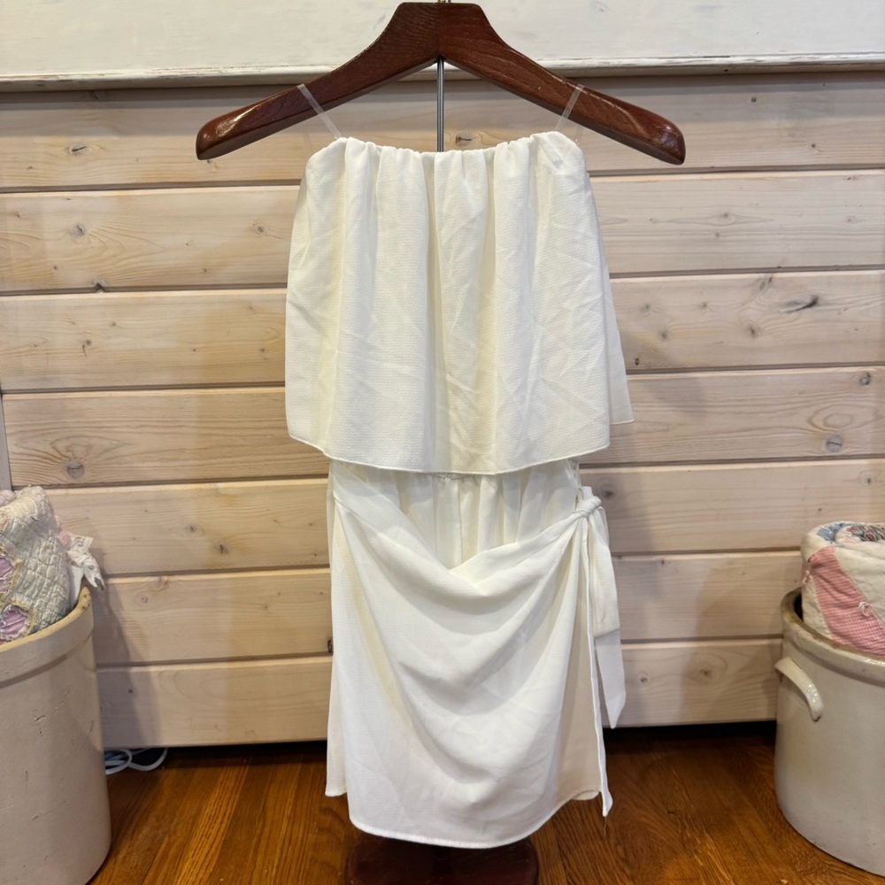 Tyche Elegant White Strapless Romper